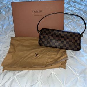 Original Recoleta Louis Vuitton Purse with original bag and box
